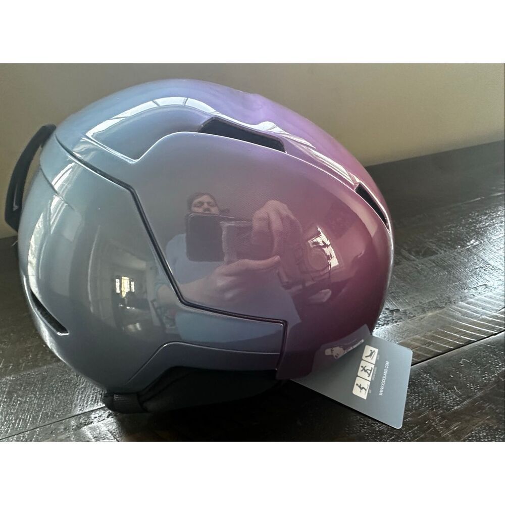 Olando ski snowboard helmet size small damaged please read description